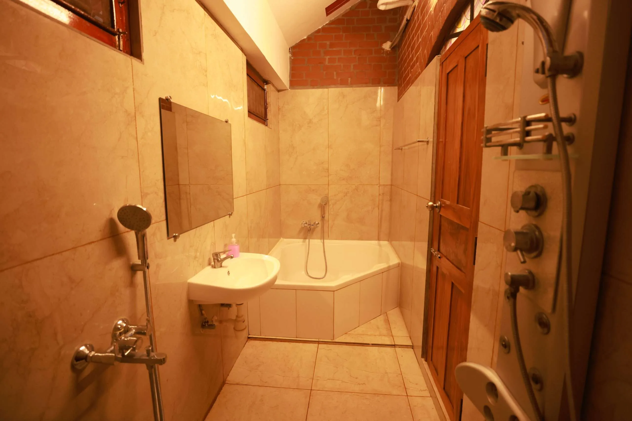 Luxury Ensuite Bath with Corner Jacuzzi Tub