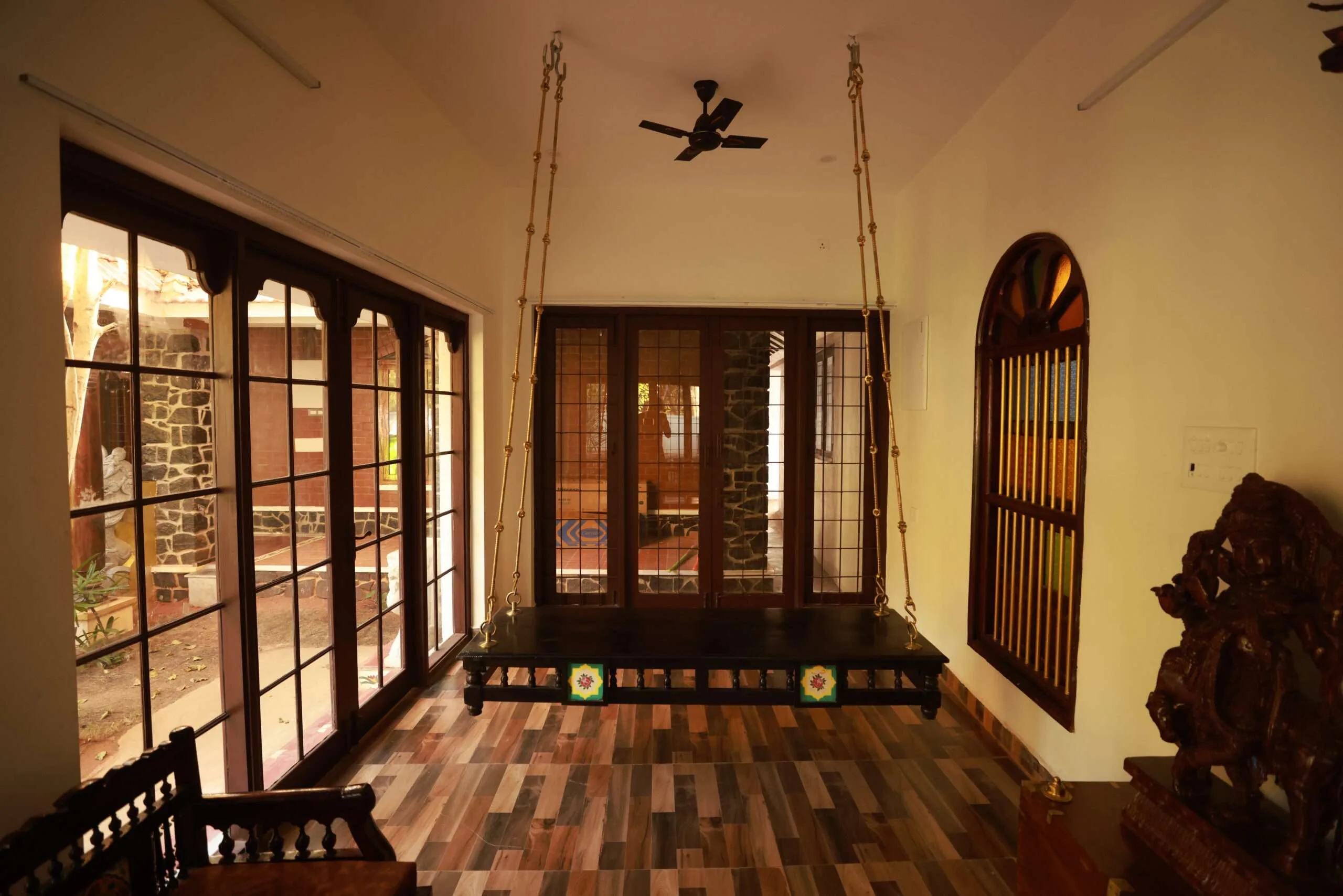 Traditional Teakwood Swing Lounge (Oonjal)